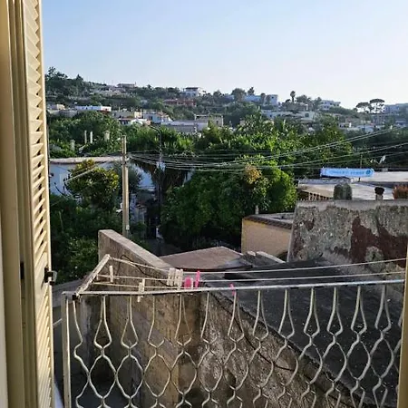 Bilocale In Centro Ischia Apartment